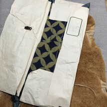新品ですが、、、和服 和装 正絹　絣　リメイク 着物コーデ 着物　リメイクハギレ　チュニックやワンピース、バッグに　レトロ服_画像3