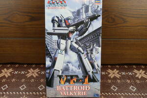 ハセガワ プラモデル 超時空要塞マクロス VF-1 バトロイド バルキリー 1/72スケール 未開封 コレクション