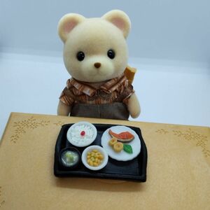 ミニチュアフード　和食　納豆　鮭　ご飯　みそ汁　お盆　定食　セット　ハンドメイド　樹脂粘土　おままごと　シルバニア　インテリア