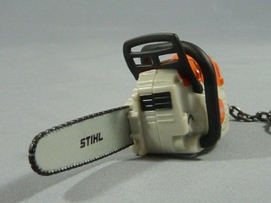 送料無料! STIHL スチール　チェーンソー型　キーホルダー key holder