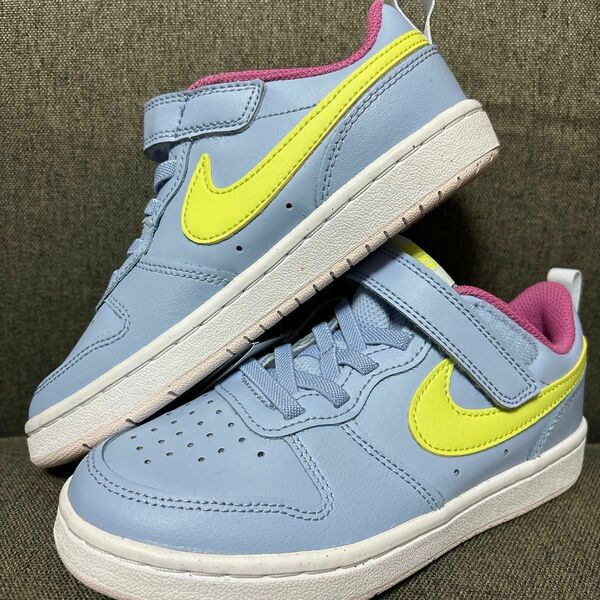 新品未使用 NIKE COURT BOROUGH LOW 2 ブルー 19cm