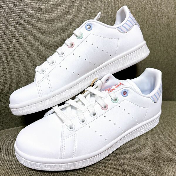 新品 adidas スタンスミス Stan Smith 22.5cm レディース