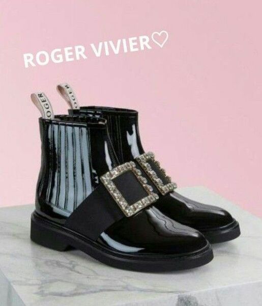 ROGER VIVIER　ロジェヴィヴィエ　バックル チェルシーブーツ　アンクルブーツ　ショートブーツ　 黒　ブラック　ストラス