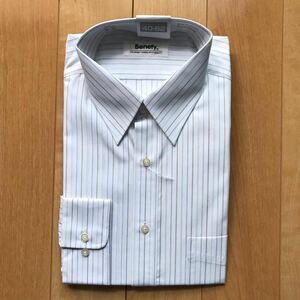 新品未使用 ベネフィー ドレスシャツ ストライプ 柄の長袖シャツ 533-1-25 ホワイト×ブルー