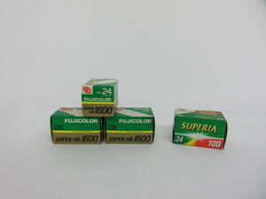 (1-21)期限切れフィルム FUJIFILM DX SUPER HR 1600 1988-1×3個　SUPERIA100 2005-12×1個