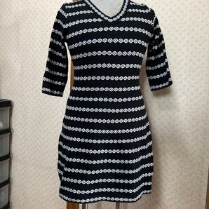 ダンスレッスン、お出かけファッション等、ニットワンピース、着丈78、平置き脇下40ウエスト部36cm収縮性有り、M(S〜M)対応。
