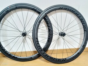 BONTRAGER　AEOLUS PRO3 TLR 19c disc シマノ11/12s クリンチャー　チューブレス