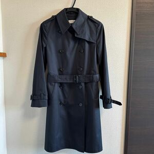 BARNEYS NEWYORKのトレンチコート