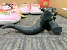 【動作未確認】アンパンマン ちびまる子ちゃん 郵便ポスト FRICTION 子ねづみ ねずみ 他 靴 シューズ ソフビ ブリキ まとめ 1円~　S3152_画像10