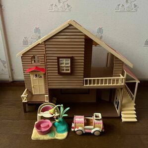 シルバニアファミリー 赤い屋根の大きなお家とシャワーとお菓子の車セット