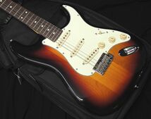 FGN FUJIGEN NST10RAL 3TS フジゲン ストラトキャスタータイプ サンバースト Neo Classic SERIES エレキギター_画像2