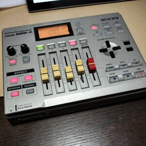ZOOM MRS-4B Multi Trak Recording Studio マルチトラックレコーディングスタジオ MTR 多重録音 ４トラック