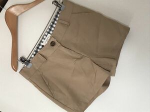 kb244■ PAPARAGI ■ ショートパンツ　ホットパンツ　ボトムス　ベージュ　チェック　茶系　薄手の生地　ボタン　S