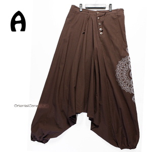  man and woman use ]. character ... print * diagonal coconut button * Aladdin pants A* ethnic Asian.