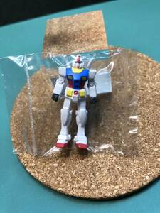 【RX-78-2 ガンダム】 機動戦士ガンダム マイクロコレクション フィギュア ファースト バンプレスト