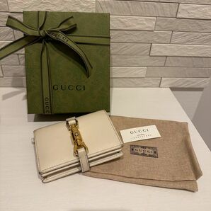 GUCCI ジャッキー　1961 財布　ウォレット　カード　ミニ財布　白　ホース