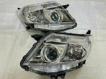 ★極美品 破損無し★TOYOTA トヨタ NOAH ノア 80 エスクァイア 前期 純正 LED ヘッドライト ヘッドランプ 左右 セット 刻印E_画像1