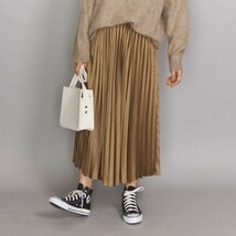 美品★BEAUTY&YOUTH UNITEDARROWS マットサテンプリーツスカート 定価17,600円 ブラウン 秋 冬 ビューティー&ユース ユナイテッドアローズ_画像5