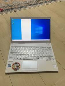 Lifebook UH75/B3 i7-8550U 8GB SSD256GB バッテリー 1時間