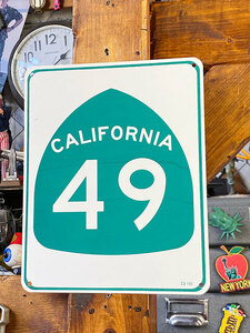 「カリフォルニア　ハイウェイ49号線標識」　ミニブリキ看板 ■ アメリカン雑貨 アメリカ雑貨