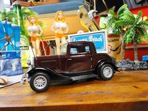 1932年フォード　3ウィンドウ　クーペ　ダイキャストミニカー　1/34スケール（バーガンディ） ■ アメリカン雑貨 アメリカ雑貨_画像4