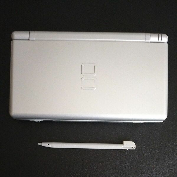 ニンテンドー DS Lite