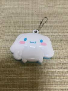 Слайд -зеркало Cinnamolol Ball Chain [Sanrio/Sanrio] 2019 Компактное зеркало, ручная мельница, зеркало ручной работы