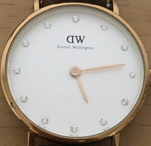 233-0118 Daniel Wellington ダニエルウェリントン レディース腕時計　革ベルト　クオーツ　電池切れ 動作未確認