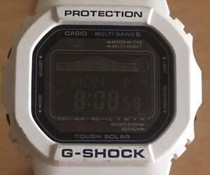 253-0413 CASIO カシオ G-SHOCK G-LIDE メンズ腕時計　ラバーベルト 電波ソーラー 白　ホワイト　GWX-5600C 動作確認済み　ジャンク