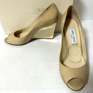 【新品同様/BOX付】JIMMY CHOO ジミー チュウ　オープントゥパンプス　エナメルパンプス　ヒール9cm 40 25cm ベージュ　＊DE