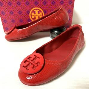 【美品/BOX付】TORY BURCH トリーバーチ バレエシューズ フラットシューズ パンプス 61/2M 23.5cm レッド ＊11の画像1