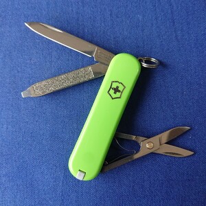 VICTORINOX(ビクトリノックス)クラシック SD (586)