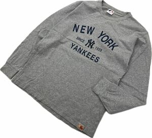 MLB ☆ NEWYORK YANKEES プリント ロンT 長袖 Tシャツ グレー M 人気 メジャーリーグ チーム 古着 アメカジ ニューヨークヤンキース■S3013