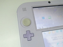 #59710【中古品】Nintendo 任天堂 ニンテンドー 2DS FTR-001 ポータブル ゲーム機 ラベンダー ペン付_画像4