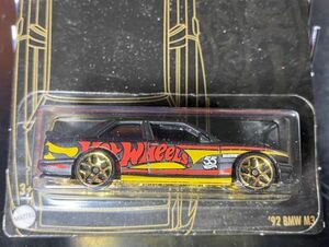 ホットウィール HOTWHEELS 55th Black & Yellow 92 BMW M3 カード上部折れ