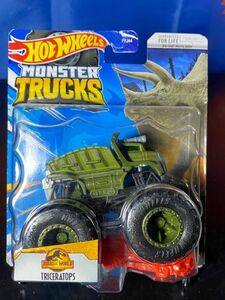 ホットウィール HOTWHEELS MONSTER TRUCKS JURASSIC WORLD DOMINION TRICERATOPS モンスタートラック