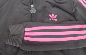 UJO55アディダスadidas古着オリジナルスboys？ladys？旧ロゴ80'sビンテージ復刻ジャージoldskool黒ｘピンクrockオールドスクール