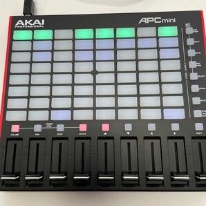 AKAI APCminiMK2