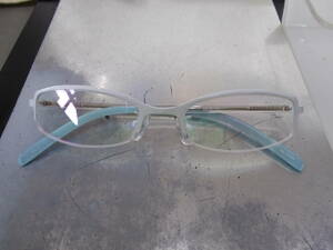 超かっこいい ハーフリム 眼鏡フレーム 7104-COL.2 お洒落な白 ！