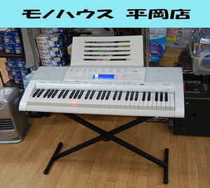 札幌市内近郊限定 CASIO 光ナビゲーションキーボード LK-208 61鍵盤 ホワイト 元箱・スタンド付き 動作確認済み 清田区 