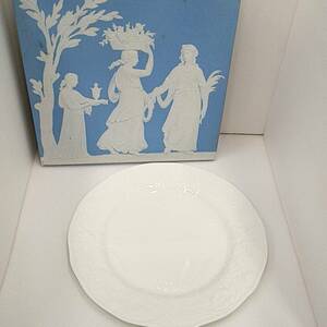 #0489 WEDGWOOD ウェッジウッド 大皿 ストロベリー＆バイン ホワイトプレート 28cm 食器 キッチン用品 洋食器