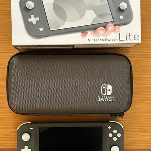 Nintendo Switch Lite 初期化済み ニンテンドースイッチライト＋箱＋ケース　