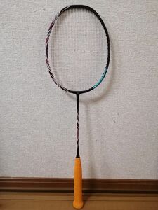 アストロクス100zz 4ug6 YONEX ヨネックス ASTROX