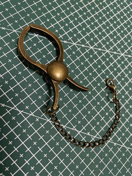 グローブホルダー 復古金色 送料無料