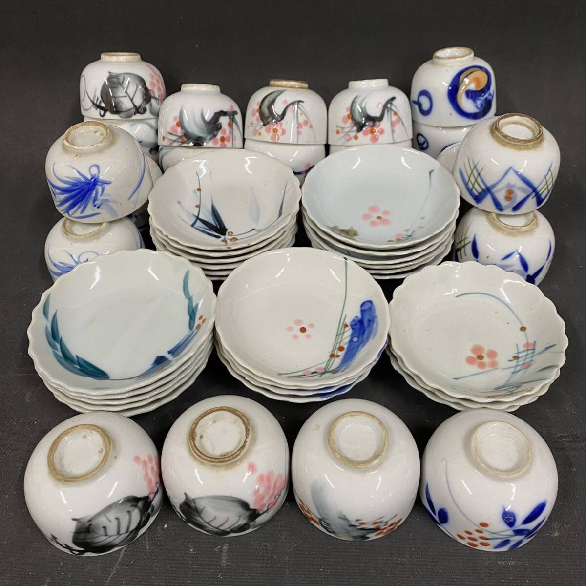 K2769 Антикварная посуда с ручной росписью в сборе!Старая посуда, Японская посуда, чашка, чайная посуда, маленькие тарелки, керамика, Сёва ретро, Нынешнее состояние, посуда, Японская посуда, другие