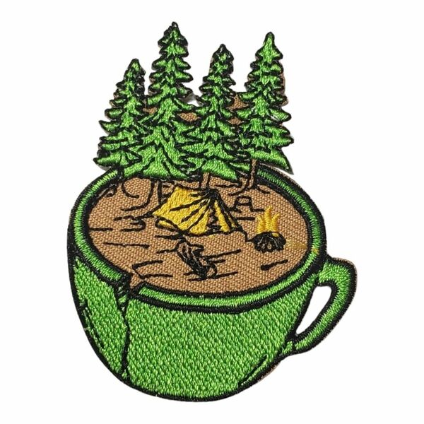 C-6【 アイロンワッペン 】 刺繍ワッペン アップリケ リメイク camp キャンプ テント アウトドア camping 焚き火