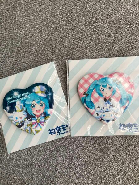 【新品　完売品】初音ミク　シナモロール 缶バッジ　ハート型　サンリオコラボ