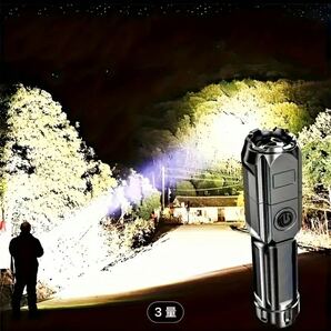 超高輝度懐中電灯 ズーム可能 ポータブル 多機能 キャンプの画像3
