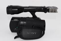 【美品】SONY レンズ交換式HDビデオカメラ Handycam VG30 ボディー NEX-VG30 #918_画像2
