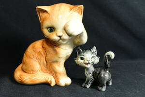 美品 Goebel ゲーベル　猫の置物 フィギュリン 2匹セット .N